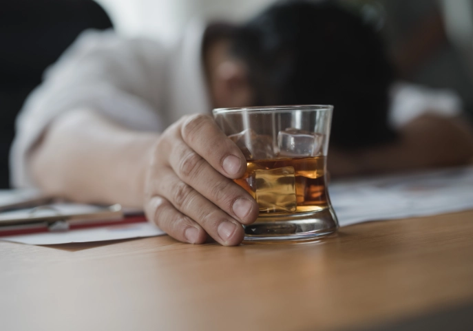 宿醉解法全攻略：快速緩解頭痛與噁心的實用技巧