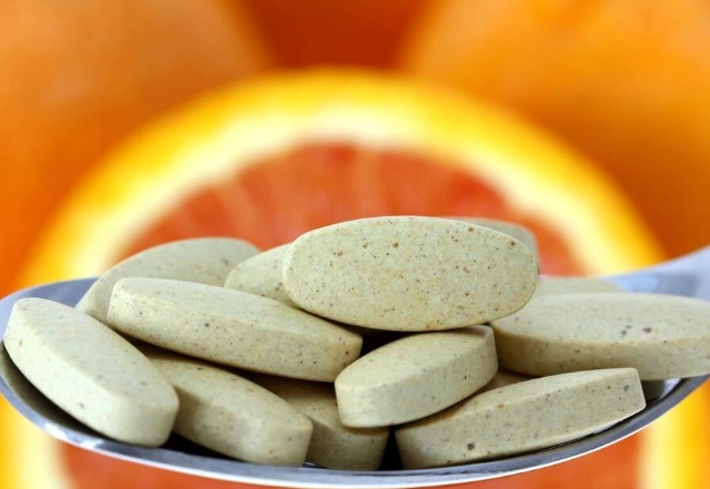 缺鐵吃什麼維他命？專家教你正確補充鐵質與維生素指南