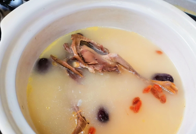 補腎養血湯全攻略：改善腎虛貧血的食療秘方與常見誤區