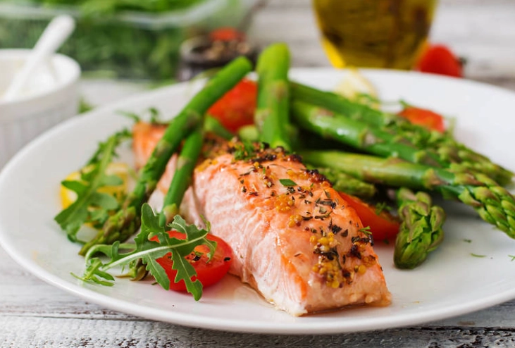 維生素D食物指南：從鮭魚到黑木耳，完整補充清單大公開