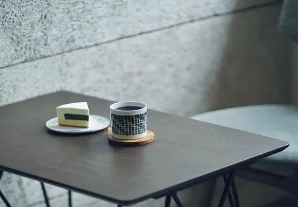 台北深夜咖啡廳