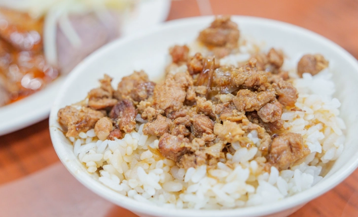 三重24小時美食地圖：深夜食堂與隱藏版小吃全攻略