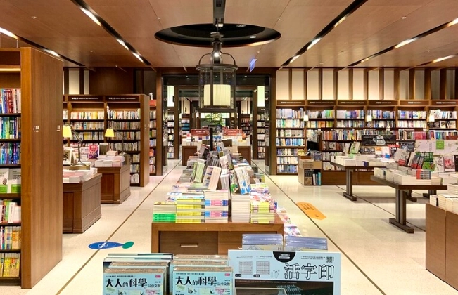 台南深夜書店