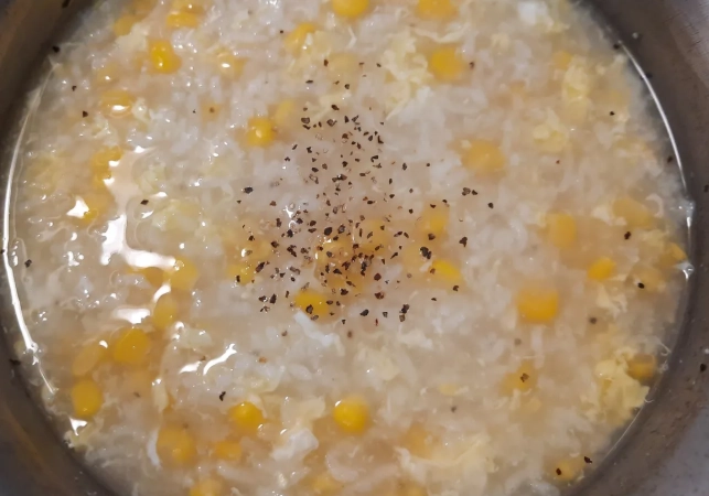 生米煮雞蛋粥做法全攻略：快速營養早餐這樣煮就對