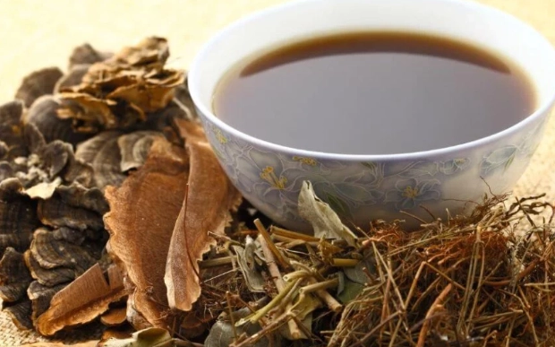 月經調理中藥完整指南：中醫師教你安全有效改善經期問題