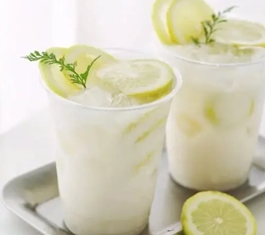 手作健康飲料指南：5款簡單配方，取代含糖手搖飲！