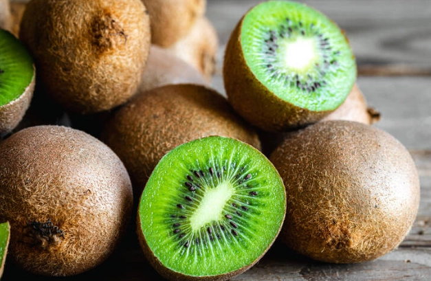 低鉀水果有哪些？腎臟病患必看完整清單與實用指南