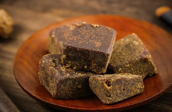 黑糖不只暖身！中醫師詳解5大功效、3種人別吃與正確吃法