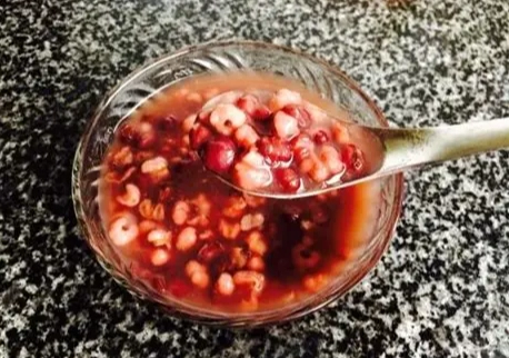 去濕食療完整指南：飲食調理濕氣重的有效方法