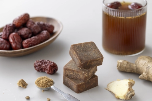 月經來喝黑糖桂圓紅棗茶好嗎？中醫師教你正確喝法與3大禁忌