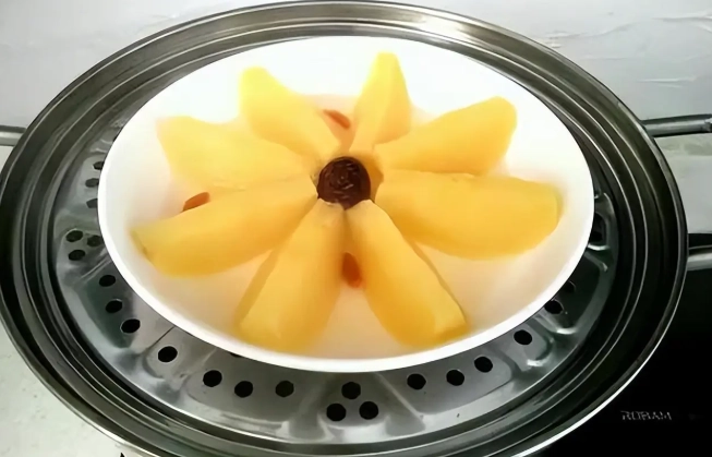 胃潰瘍可以吃蘋果嗎？醫師解析正確吃法與飲食禁忌