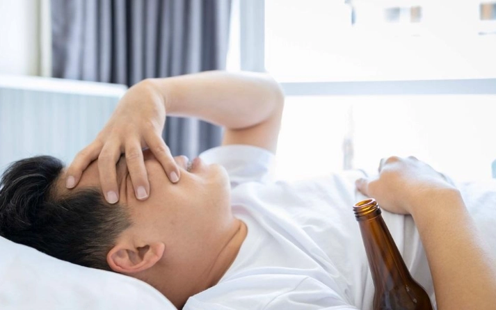 宿醉體質全攻略：從成因到改善的實用指南