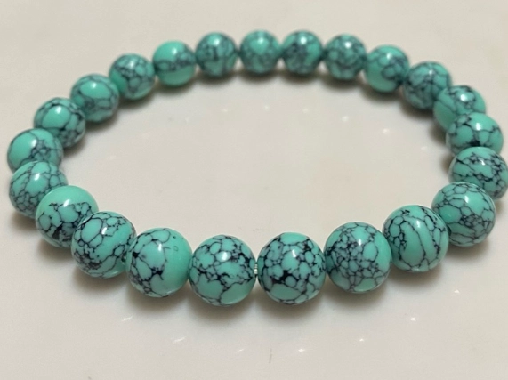 鐵線綠松石全解析：識別真偽、市場價值與收藏指南