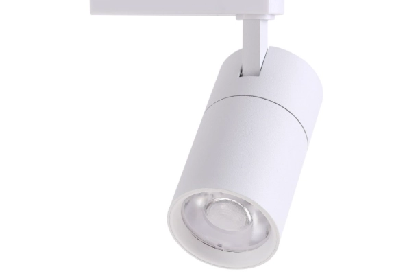 軌道燈燈泡選購與安裝完整指南：避免常見錯誤的專家建議