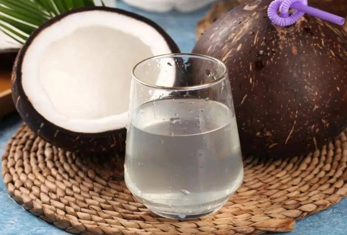 椰子水 好處