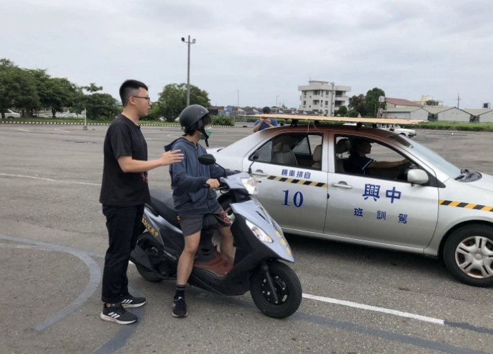 機車考照課程多久