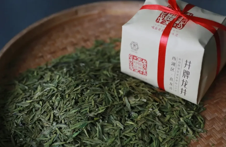 吃中藥可以喝綠茶嗎？中醫師解析忌口關鍵與安全飲用時機