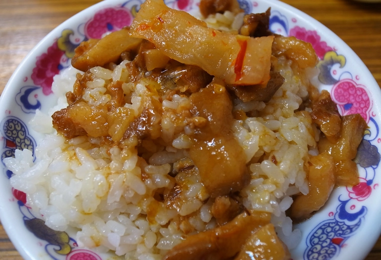 林口街滷肉飯：台北滷肉飯愛好者必知的隱藏美食地圖