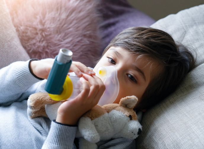 小孩半夜氣喘怎麼辦？家長必學的夜間急救與預防全攻略