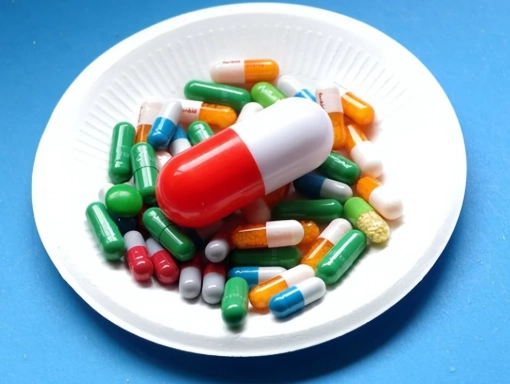 降膽固醇藥什麼時間吃最好？藥師親授3大黃金時段與常見錯誤解析