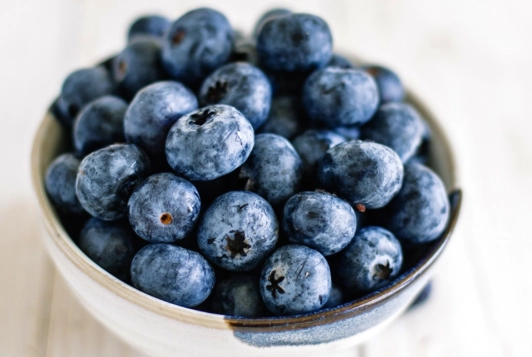 藍莓壞處全解析：食用禁忌、副作用與安全指南