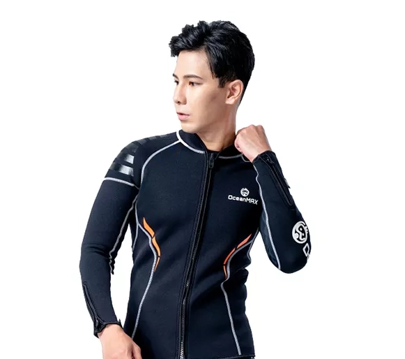 防寒衣裡面穿什麼