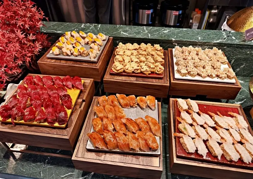 桃園24小時吃到飽終極指南：深夜食堂、火鍋燒肉與自助餐推薦