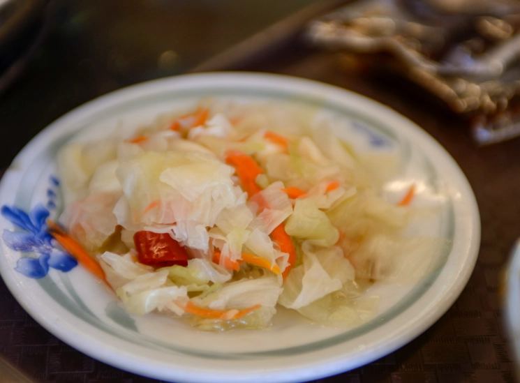 麻豆市場美食全攻略：在地人帶路，必吃碗粿、羊肉湯與隱藏版小吃