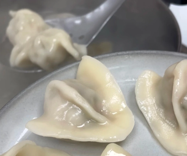 水餃要煮多久才熟？掌握黃金時間與秘訣，煮出完美水餃
