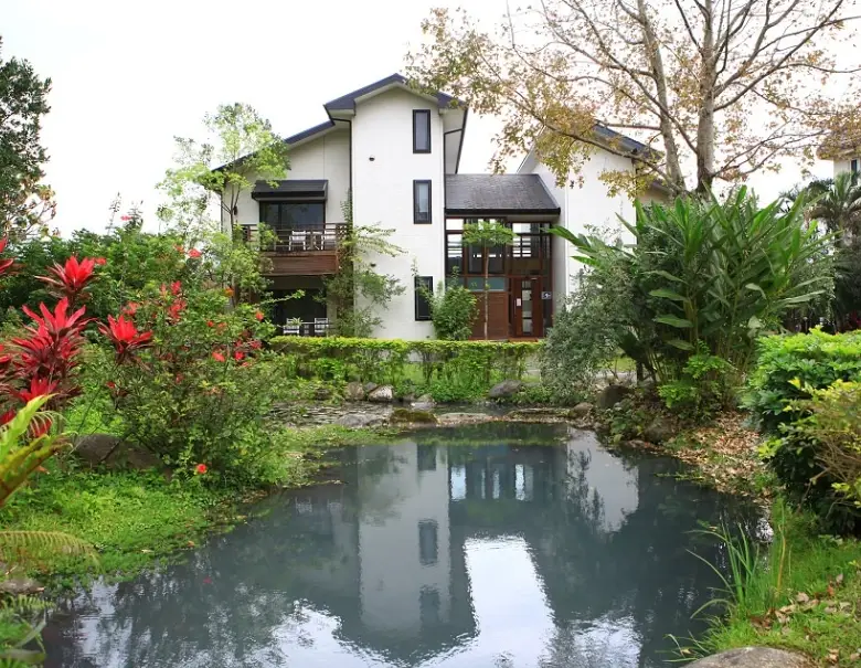 三義寵物友善住宿推薦清單｜帶毛孩入住木雕小鎮的完整指南