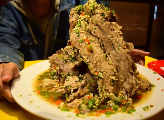 曼谷美食一條街終極指南：從街頭到餐桌的必吃清單