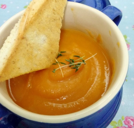 牛油果甘筍汁完整指南：從挑選秘訣到完美配方一次掌握