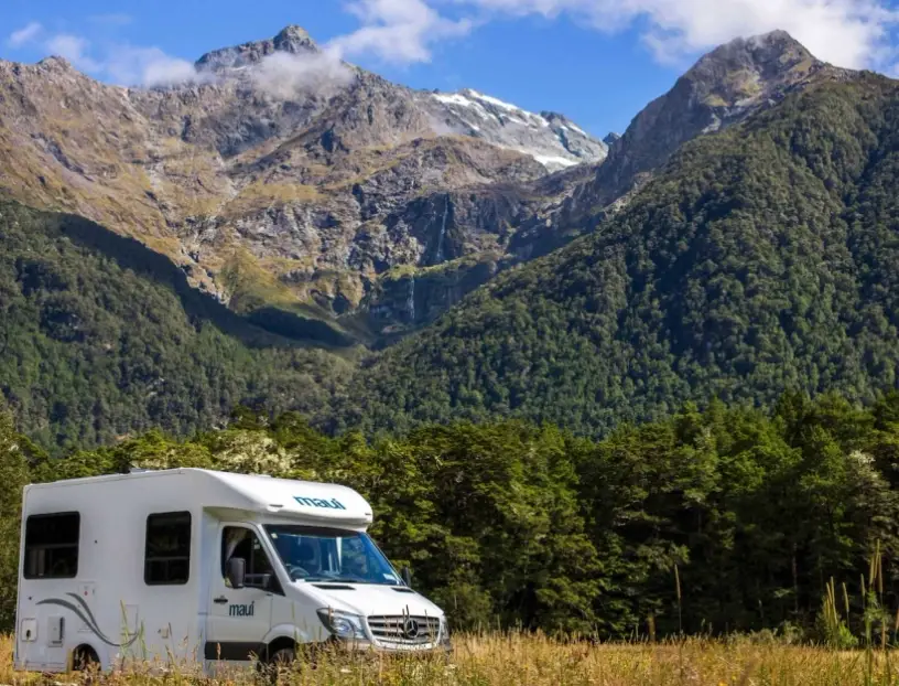 紐西蘭露營車行程規劃全攻略：自駕遊經典路線與實用技巧