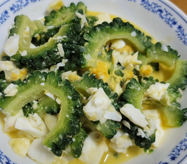 鹹蛋苦瓜食譜