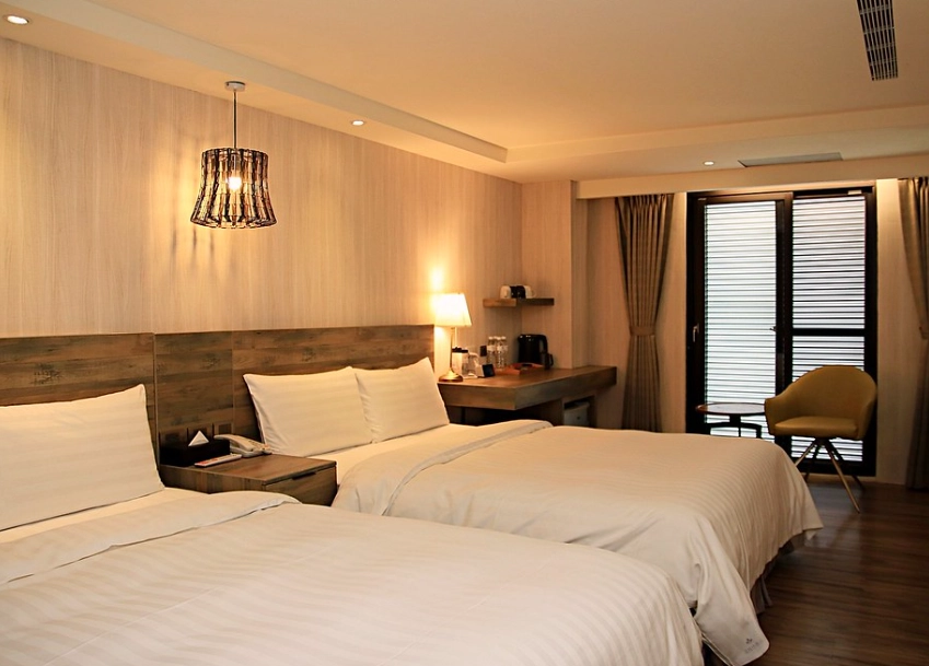 嘉義車站附近飯店