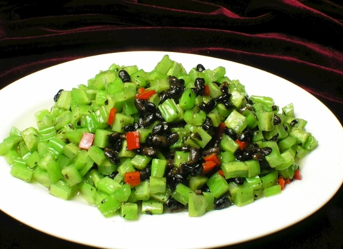 豆豉炒苦瓜食譜秘訣：如何炒出甘甜不苦的絕妙滋味