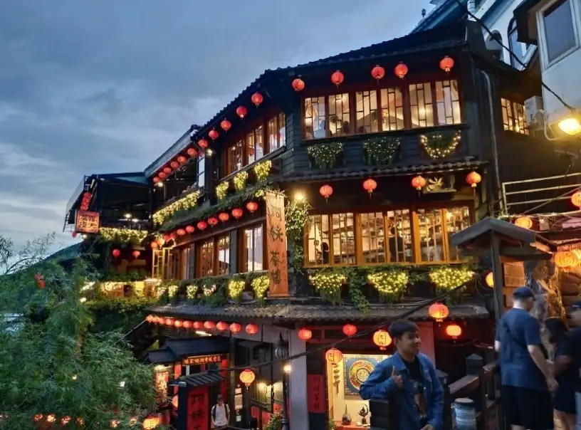 台灣最值得去的地方：在地人私藏的10大必訪景點與玩法全攻略