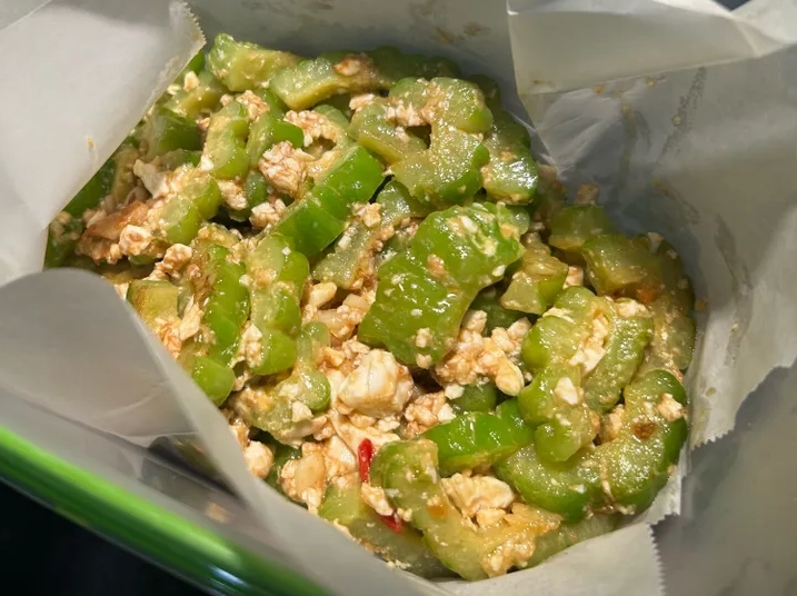 苦瓜炒鹹鴨蛋 食譜