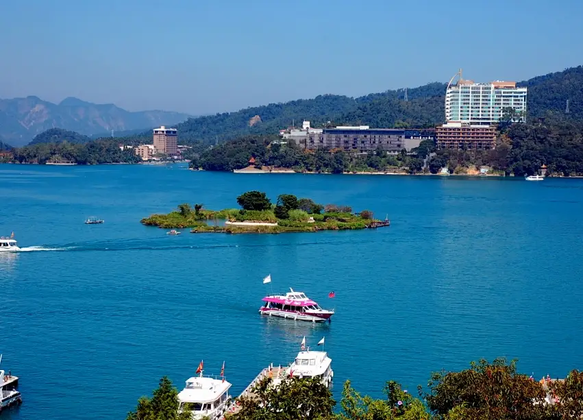 台灣自由行包車