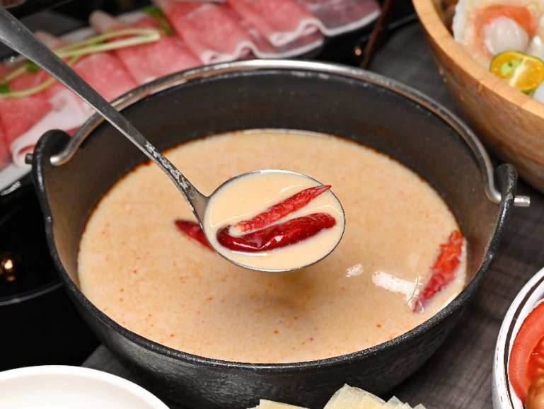 牛奶鍋用途全攻略：從火鍋到甜點，解鎖一鍋多用的美味秘訣