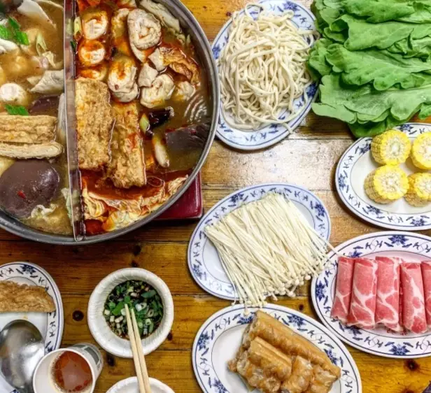 台北平價火鍋推薦｜精選5間高CP值火鍋店，肉控、海鮮控必收！