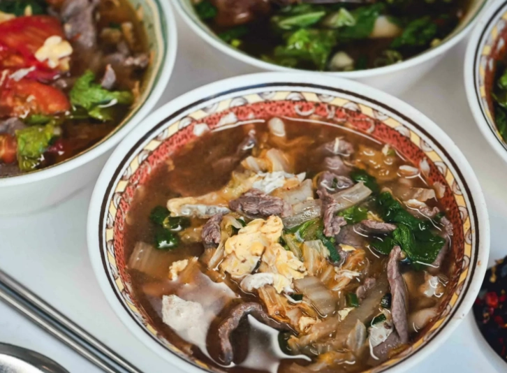 南門市場二樓必吃