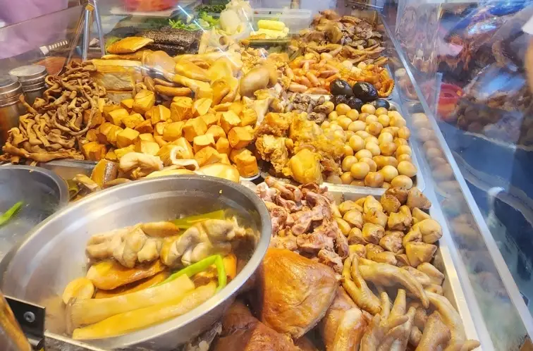 板橋莒光路宵夜全攻略：在地人私藏美食地圖與實用指南