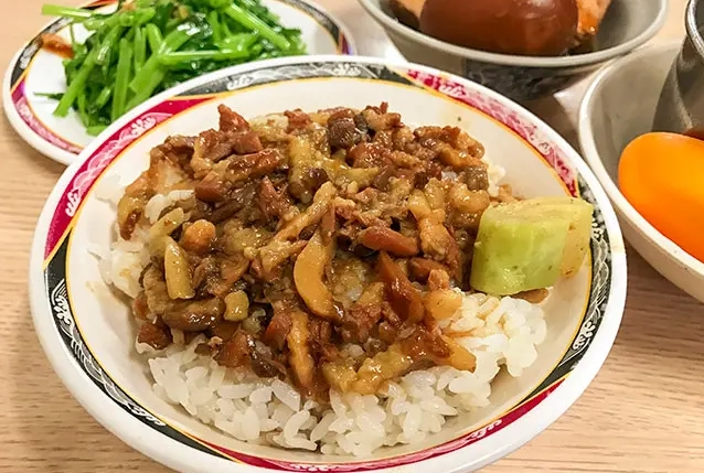 忠孝新生美食餐廳全攻略：在地人私藏名單與必吃清單