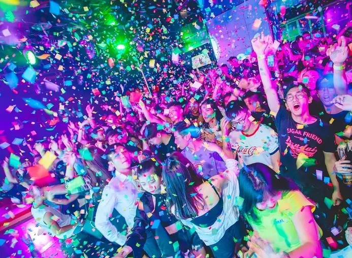 台北夜店怎麼玩：從新手到行家的完整攻略與親身體驗