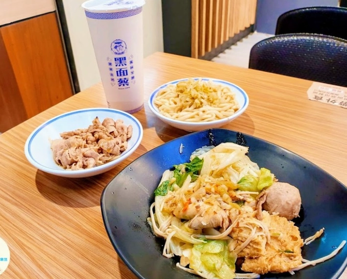 南港展覽館美食地圖：在地人帶路，精選展場周邊必吃餐廳與小吃