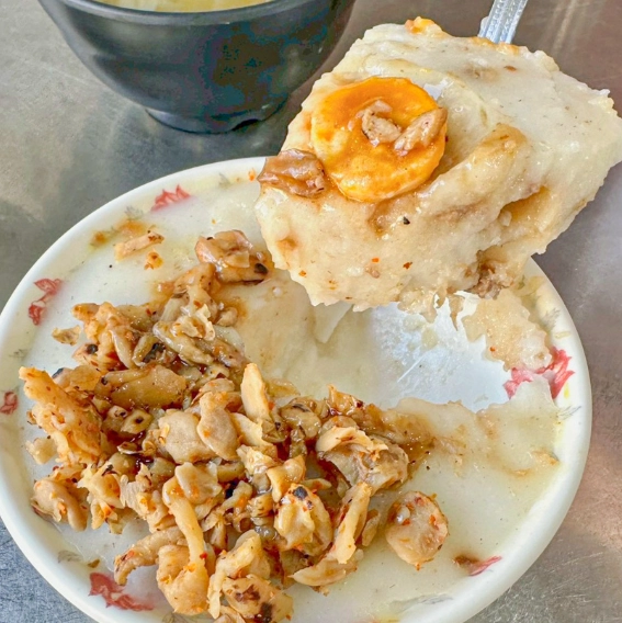榮町市場必吃美食地圖：老饕帶路，從碗粿到炸物一次收服