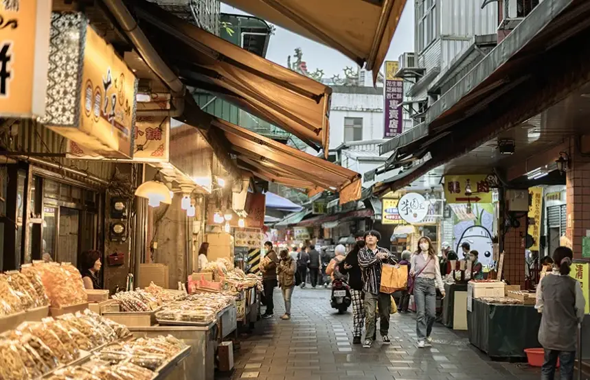 石門山老街深度遊：交通指南、必吃美食與隱藏景點全攻略