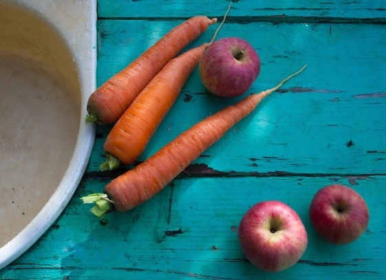 破解迷思：蘋果紅蘿蔔不能一起吃是真的嗎？營養師告訴你真相