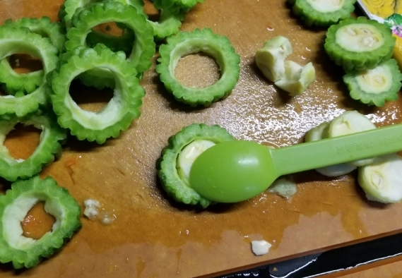 苦瓜涼瓜一樣嗎